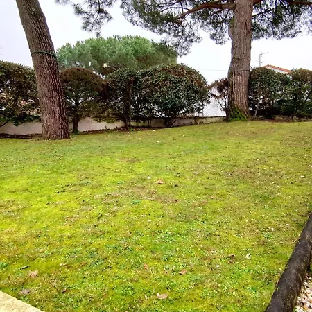 Les Ecureuils Du Parc A 400 M De La Plage * Royan